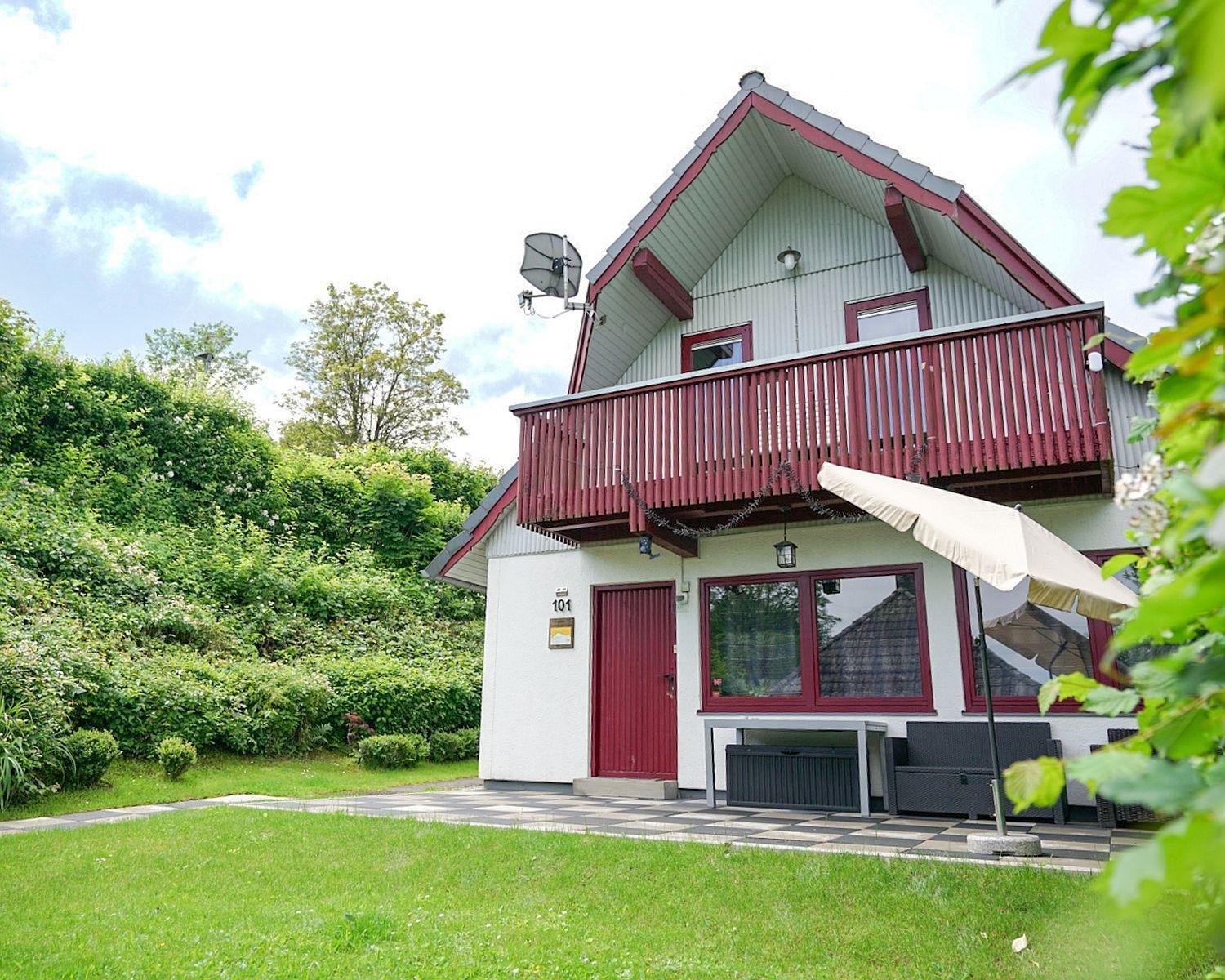 Ferienhaus "Gestiefelter Kater" Am See Im Bergland 키르하임 외부 사진